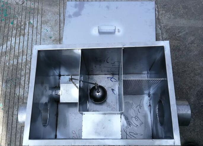 不锈钢雨污分流器